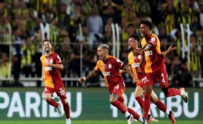 Galatasaray Kadıköy'de tarihi seriyi bitirdi! Fenerbahçe'yi 3-1 devirdi...