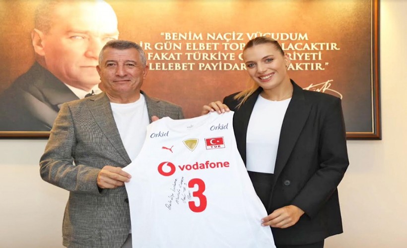 Voleybolun yıldızı Güzelbahçe’de antrenman yapacak