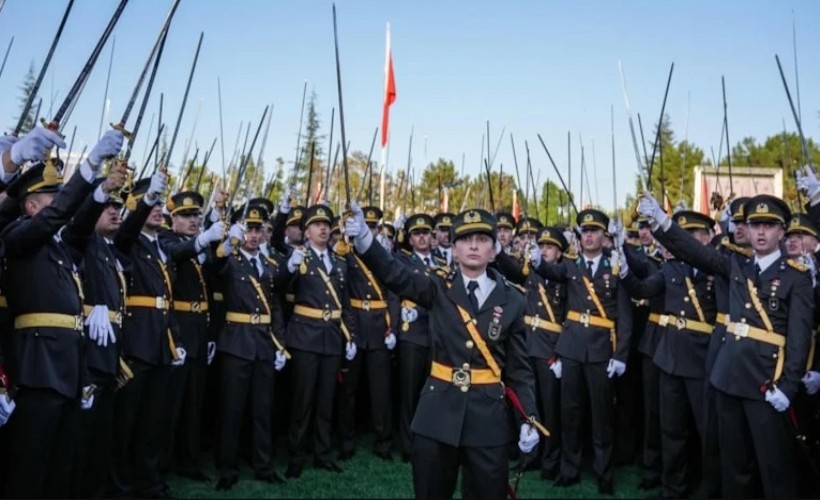 'Bizler Atatürk’ün önce sıra sonra silah arkadaşı olduk'