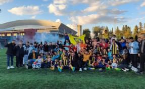 Buca Belediye Spor U-14 Takımı Türkiye şampiyonasında