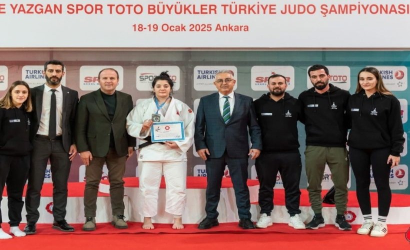 Büyükşehir sporcuları dokuz madalya ile gurur yaşattı