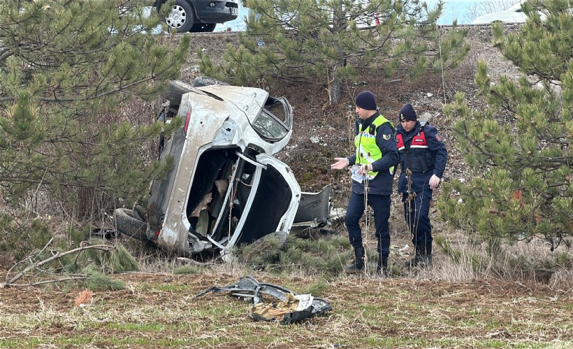 Feci kaza! Otomobilden fırlayan yolcu öldü