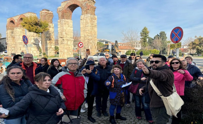 İZRO eğitim programında 'Bilinmeyen Yönleriyle Efes Selçuk' tanıtıldı