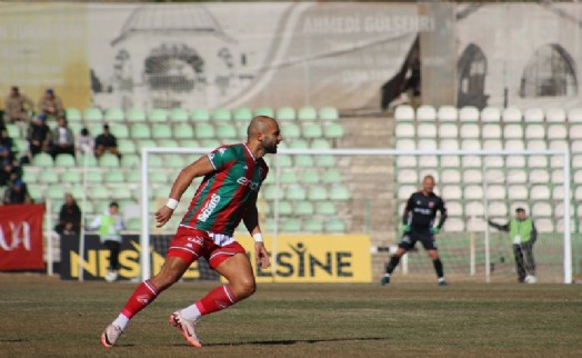 Karşıyaka'da İshak'ın özlemi bitti