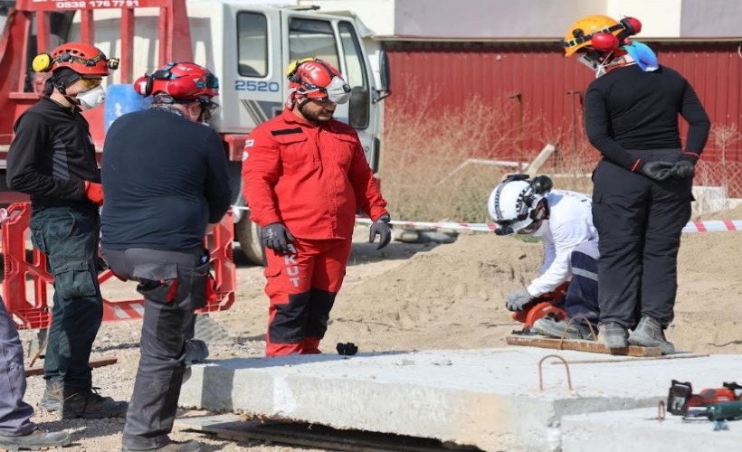 Urla'da örnek dayanışma: Belediye ile AKUT afetlere karşı iş birliği protokolü imzaladı