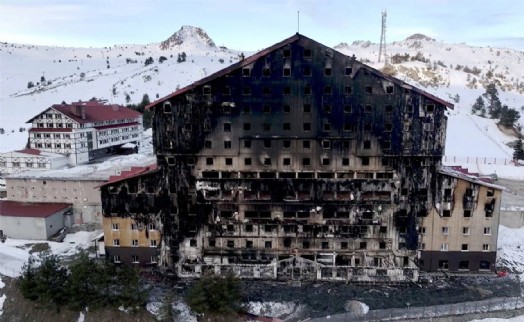 Bolu yangın faciasında yakınlarını kaybeden ailelere hakaret eden 1 kişi tutuklandı