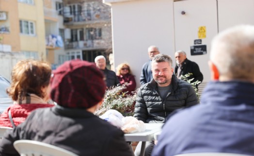 Buca Belediyesi Çınarlar Buluşma Noktası’nı hizmete açtı