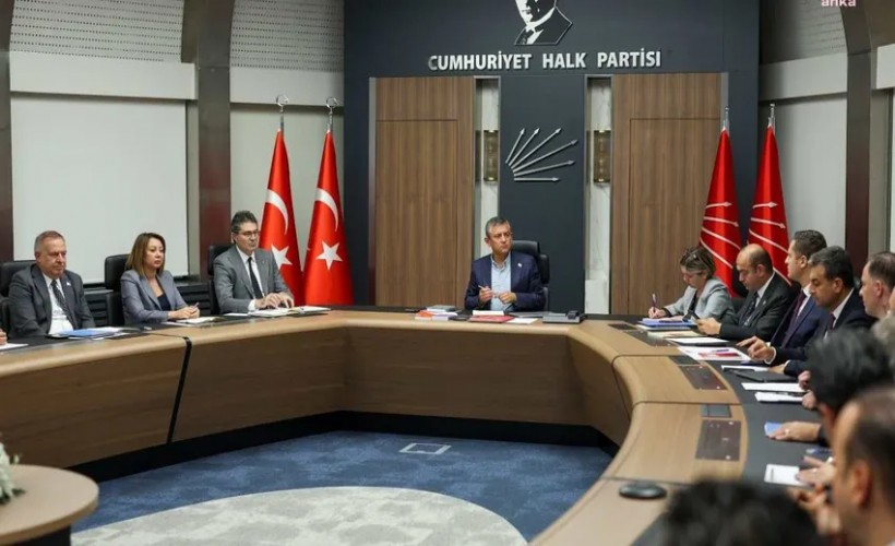 CHP MYK toplandı: Cumhurbaşkanı adaylığı takvimi ve davalar gündemde