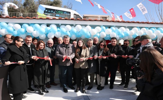 Çeşme Belediyesi hizmette hız kesmiyor: Çeştur Kafe Alaçatı açıldı!