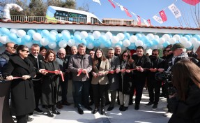 Çeşme Belediyesi hizmette hız kesmiyor: Çeştur Kafe Alaçatı açıldı!