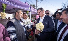 Çiçeğin başkenti Bayındır, festivalle renklendi