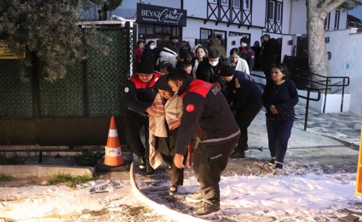 Engelli bakım merkezinde yangın; 78 kişi tahliye edildi