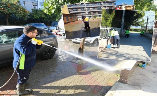 Efes Selçuk sokaklarında temizlik harektı