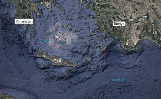 Ege'deki deprem fırtınası raporu: Tsunami ve kül yağışları gerçekleşebilir