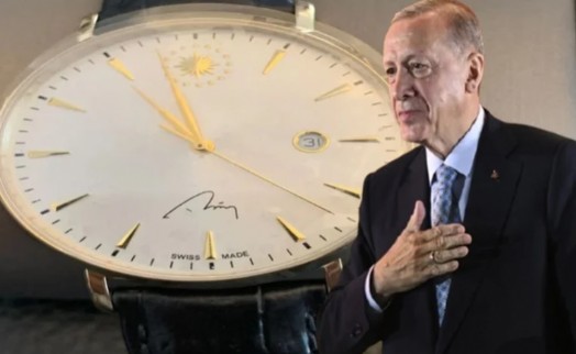 Erdoğan'dan 1608 delegeye 4 bin liralık saat