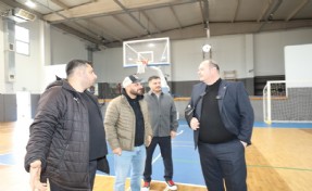 Gümüldür Spor Salonu yenilendi