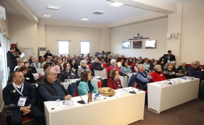 Güzelbahçe 3. Yaş Üniversitesi eğitimleri başladı