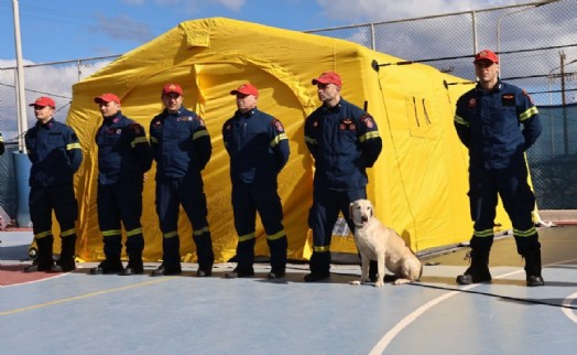 İzmir için deprem alarmı: AFAD 70 kişilik takviye ekibi bölgeye gönderdi