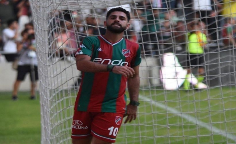 Karşıyaka'da Enes ve İsmail zor