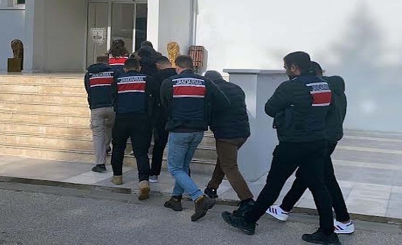 Manisa'da sosyal medyadan terör propagandasına 5 gözaltı