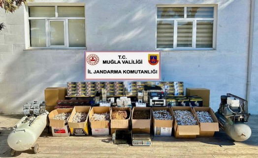 Muğla'da 1 milyon 115 bin doldurulmuş makaron ele geçirildi