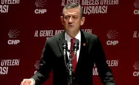 Özgür Özel, Erdoğan'a seslendi: Sen Akın Gürlek’in yürüttüğü bu darbenin neresindesin?