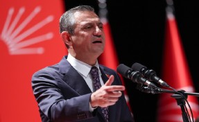 Özgür Özel 'siyasi yasak' olasılığını değerlendirdi: İmamoğlu için referandum olur!