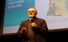 Prof. Dr. Naci Görür'den tüyleri diken diken eden açıklama: İki ildeki fay hattını gösterdi 'Asıl felaket o zaman olacak' dedi