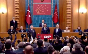 Uzun ve Enginyurt resmen CHP’de: Rozetlerini Özel taktı!