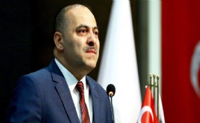 E-imza skandalının merkezindeki Bakan Yardımcısı'nın CV'si şoke etti! 10 diploma var ama...