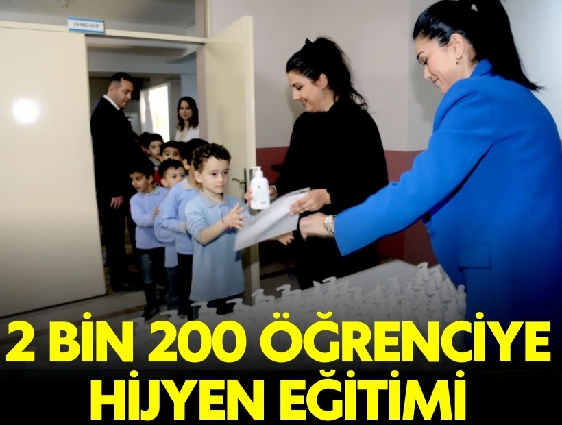 Bayraklı Belediyesi'nden 14 okulda 2 bin 200 öğrenciye hijyen eğitimi