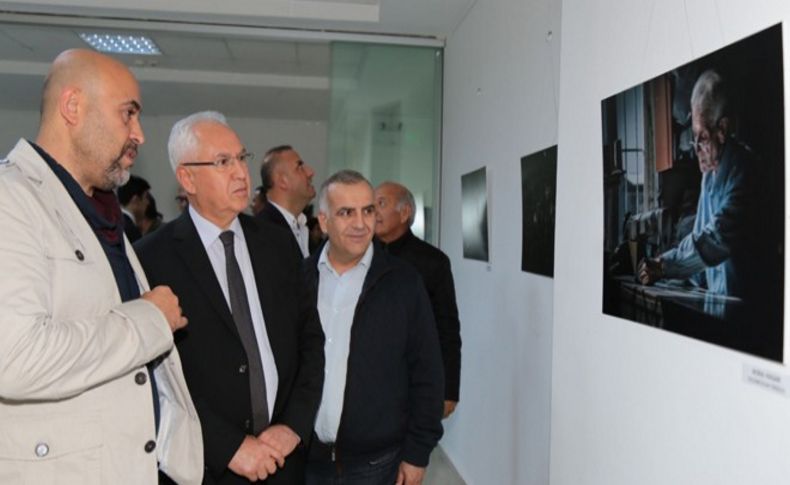 'Mobilyanın Kalbi Karabağlar' fotoğraf sergisi