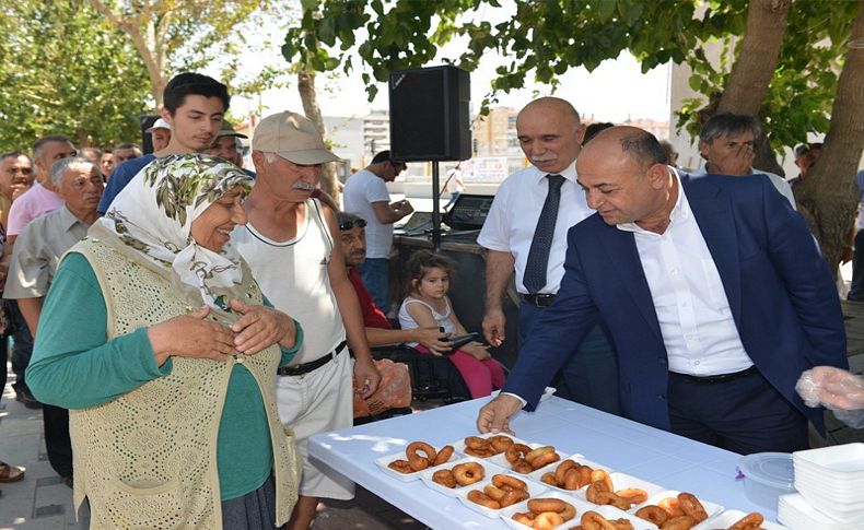 Çiğli'de 15 Temmuz Şehitleri için lokma