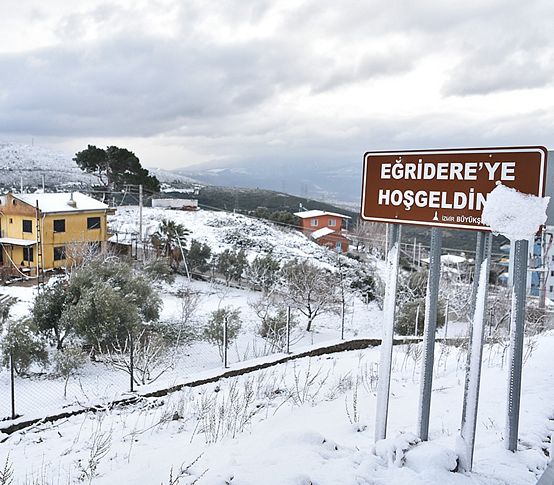 Bornova’da kar alarmı