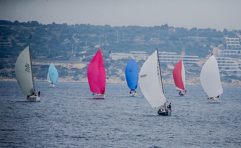 Çeşme Marina Kış Trofesi başladı