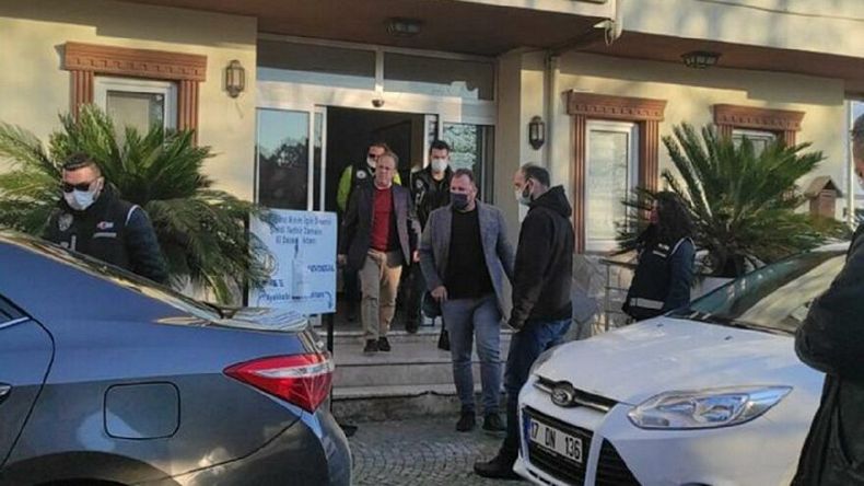 CHP’li belediye başkanı gözaltına alındı