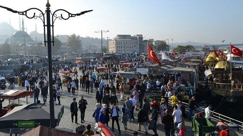 Türkiye’nin otoriter rejimler ligine düşmesine 5 ülke kaldı