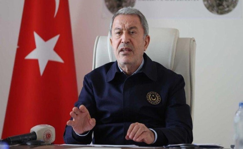 Bakan Akar: Mehmetçik depremde 326 kişiyi enkazdan kurtardı