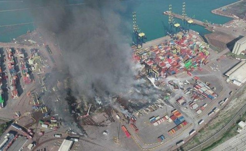 İskenderun Limanı’ndaki yangın üçüncü gününde havadan görüntülendi