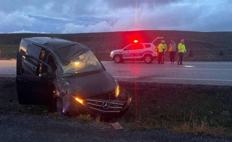 CHP Milletvekili Ulaş Karasu trafik kazası geçirdi