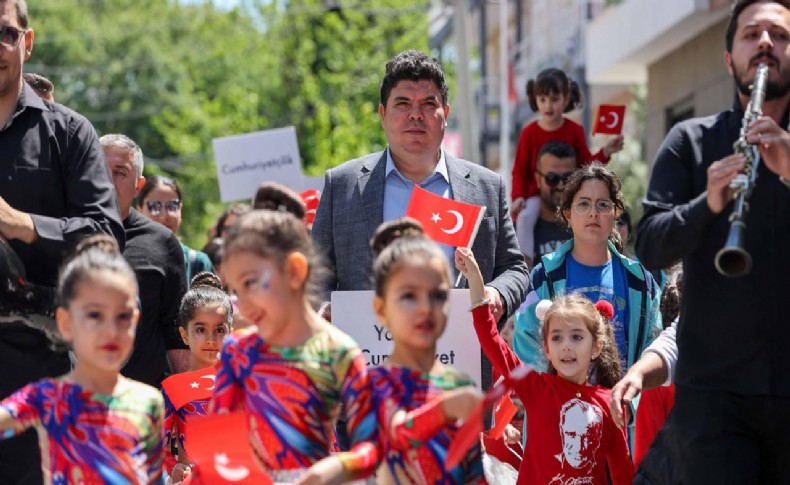 Başkan Kılıç, Bucalı çocukların coşkusuna ortak oldu