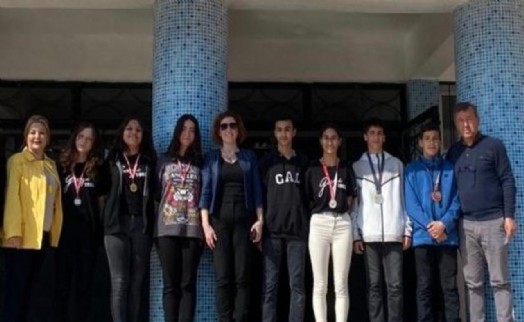 Karşıyaka Gazi Anadolu Lisesi, sporcu yetiştirmeye devam ediyor