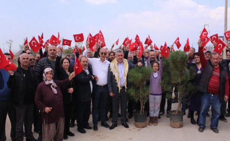 İzmir Büyükşehir'e moloz isyanı