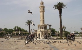 İzmir'de bayram havası