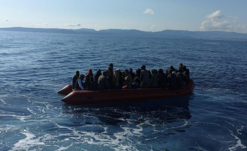 Yunanistan'ın ölüme ittiği 62 göçmen kurtarıldı