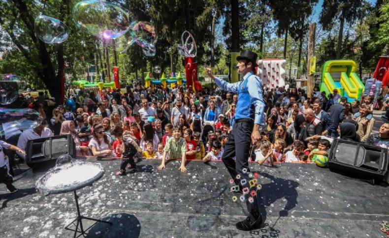 Buca Belediyesi Çocuk Şenliği’ne yoğun ilgi