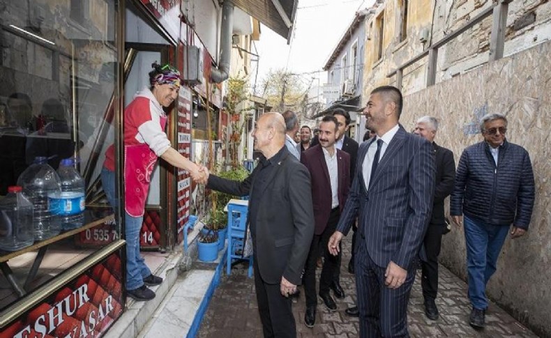 Soyer, Foça'da konuştu: Hep birlikte Türkiye’yi değiştireceğiz