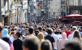 İşsizlik şubat ayında çift haneye çıktı!