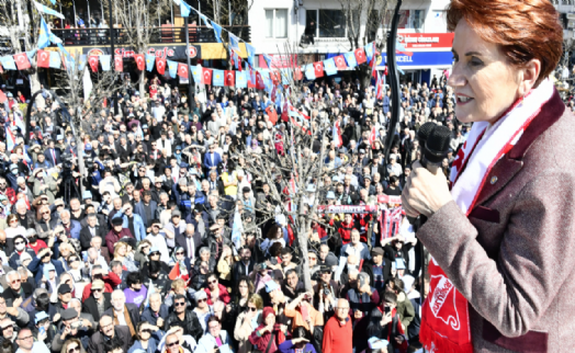 Akşener bu sözlerle Kılıçdaroğlu'na oy istedi!