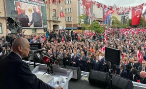 Bahçeli: Türkiye'yi karıştırmak için kirli eller faaldir